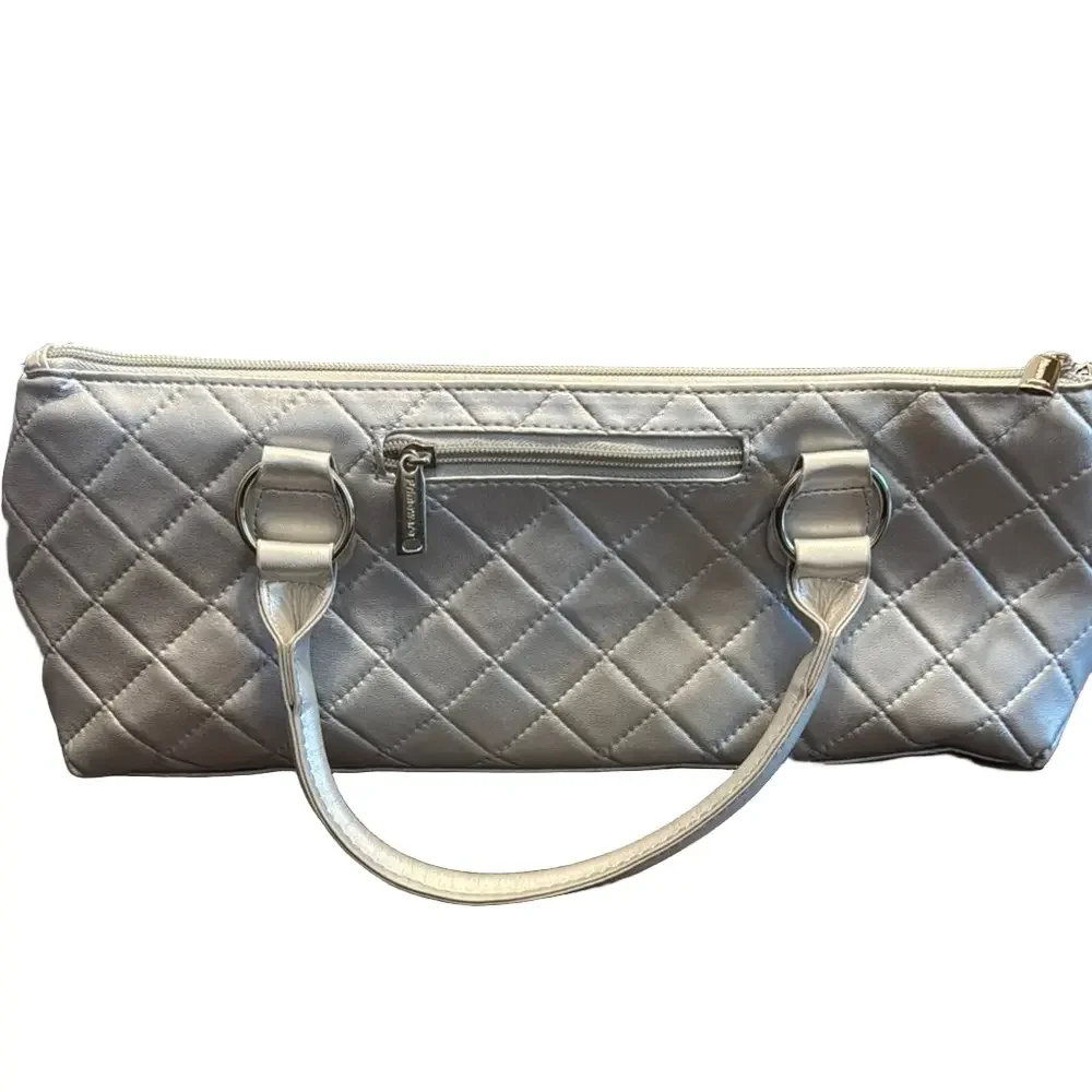 Quilted Silver Insulated Wine Clutch Purse Bag NWT